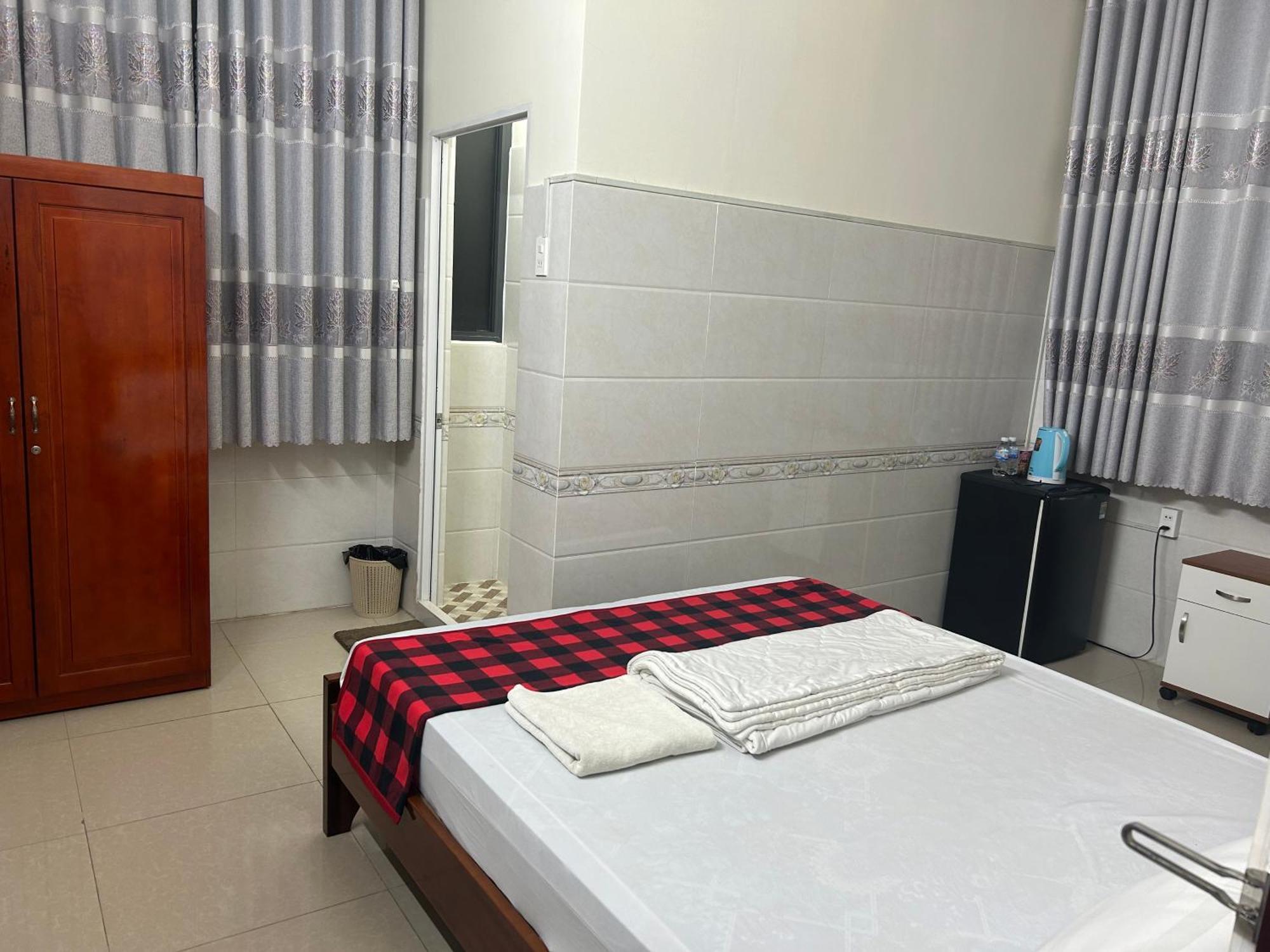 Hotel Anh Tuan Bac Lieu Buitenkant foto